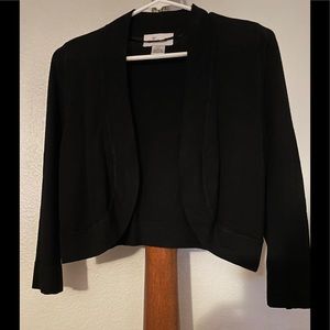 Black 3/4 length sleeve waist level cardigan